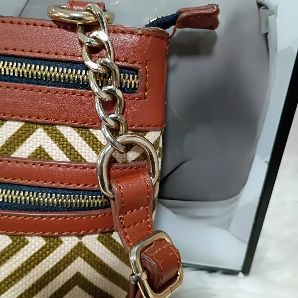 Spartina elegant Geometric Crossbody Bag in Brown and Tan